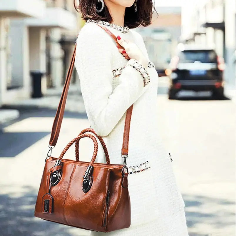 GrandeLux™ | Large Capacity Bag