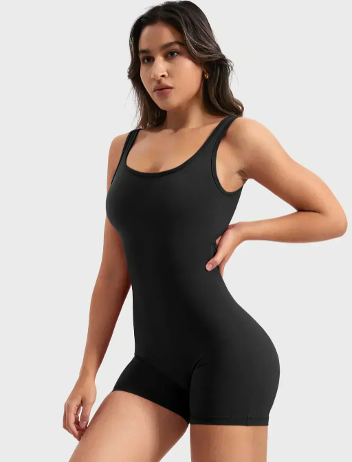 Stralende Ondersteuning™ |De V-Back Romper met Ingebouwde Beha
