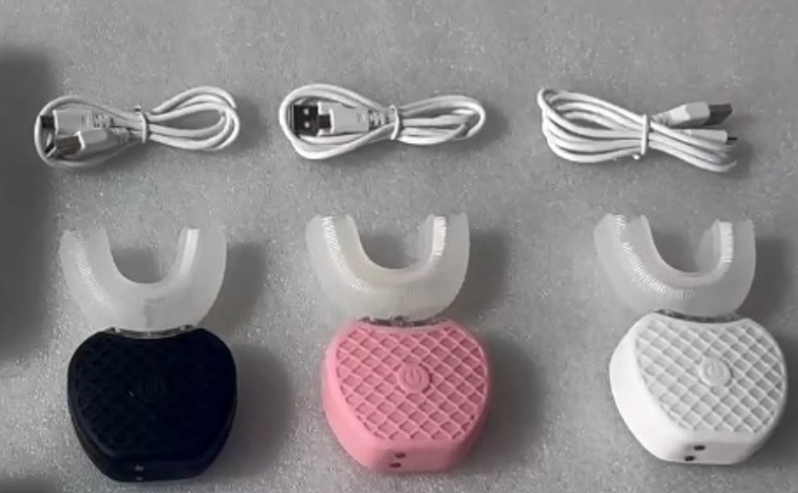 Brush™ | 2-in-1 Tandenreinigings- en Bleekapparaat